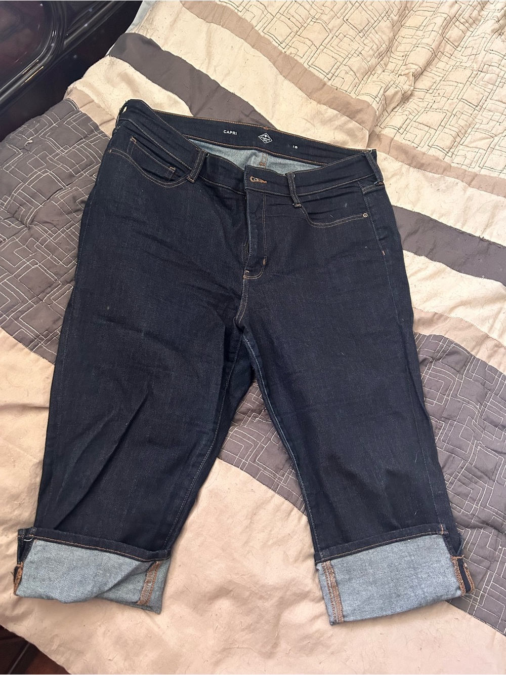 St. John's Bay Light Blue Capri Jeans with Contrast Orange Stitching